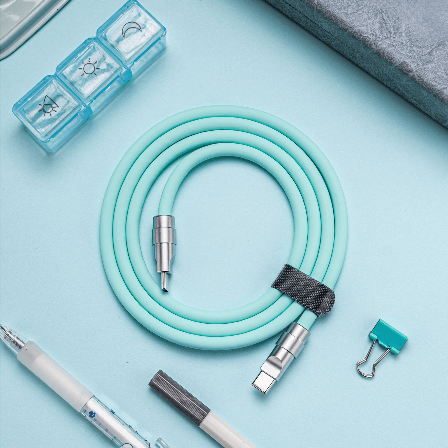 YSI PremiumTouch Silicone USB-C to USB-C / USB-C to Lightning Charging Cable