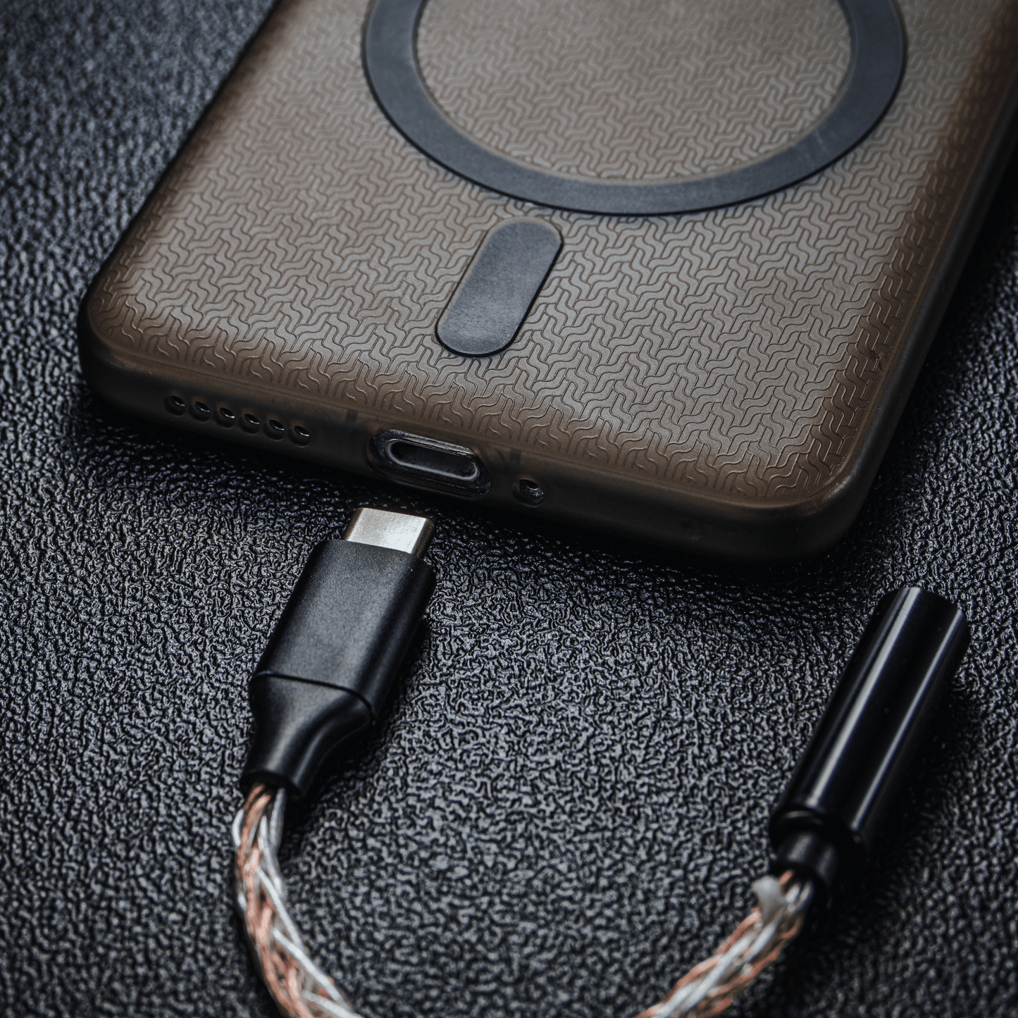 YSI 8-Core Braided USB-C to 3.5mm DAC Dongle