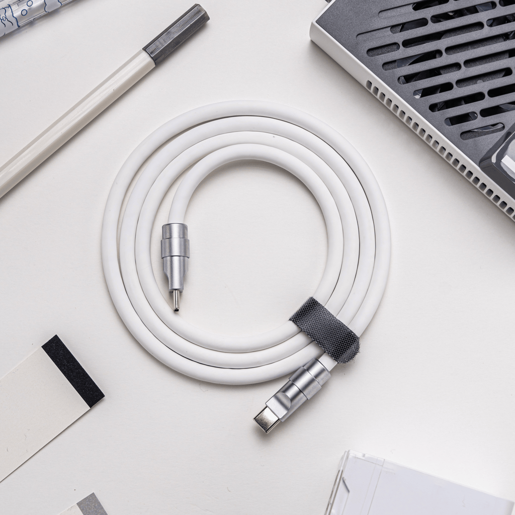 YSI PremiumTouch Silicone USB-C to USB-C / USB-C to Lightning Charging Cable